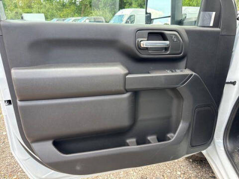 2025 GMC Sierra 3500HD CC Pro