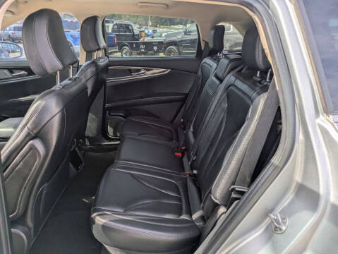 2022 Lincoln Nautilus Standard