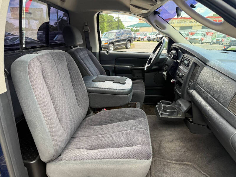 2004 Dodge Ram 1500 SLT