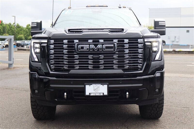 2025 GMC Sierra 3500HD