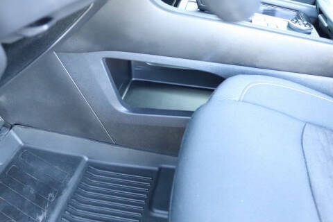 2022 Nissan Pathfinder S