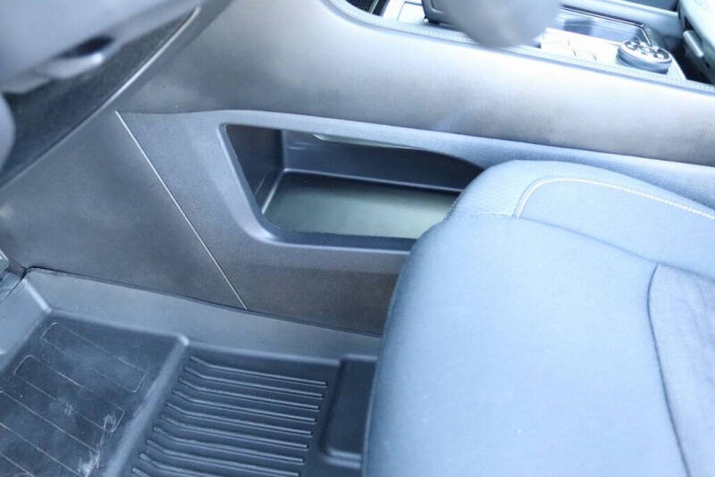 2022 Nissan Pathfinder S