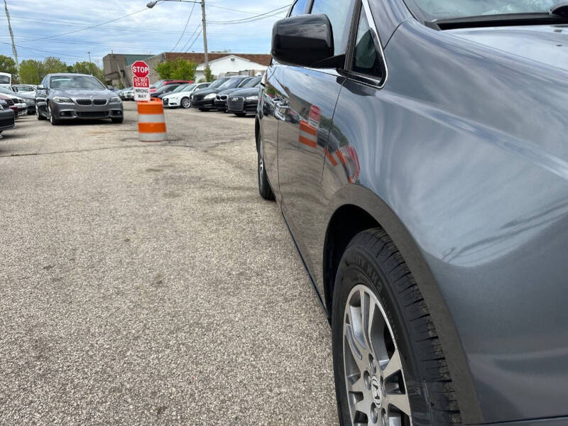 2011 Honda Odyssey EX-L w/DVD