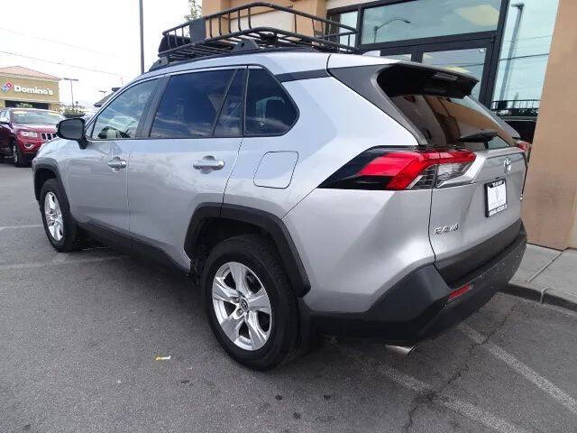 2020 Toyota RAV4 XLE