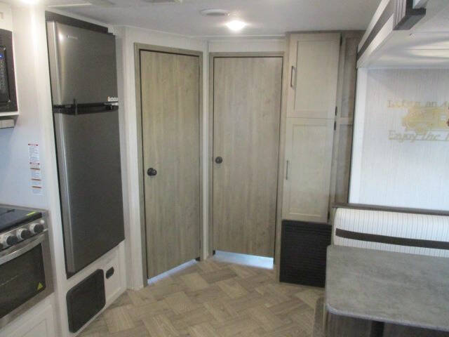 2022 SOLD  Forest River Puma 32BHQS