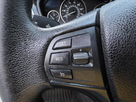 2018 BMW 3 Series 320i