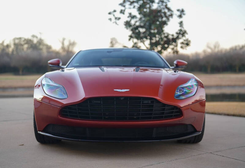 2017 Aston Martin DB11