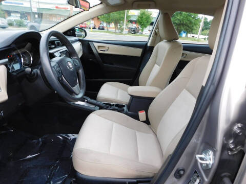 2015 Toyota Corolla LE