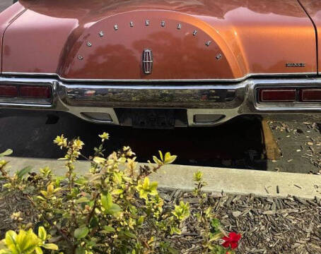 1972 Lincoln Continental