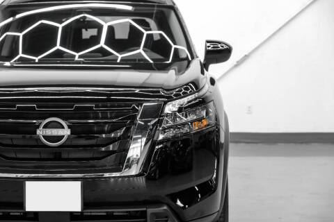 2025 Nissan Pathfinder S