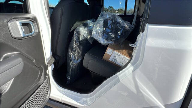 2026 Jeep Gladiator Willys