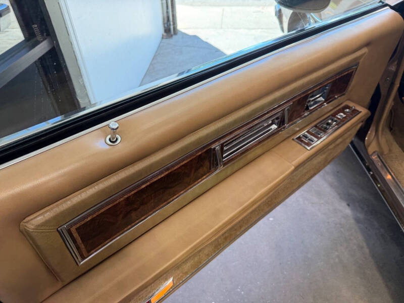1982 Oldsmobile Toronado Brougham