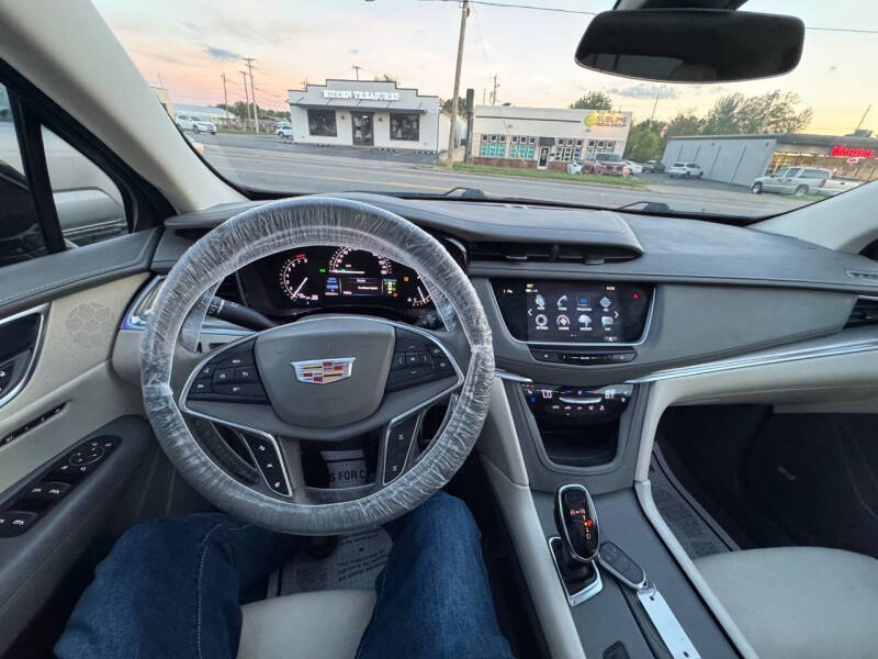 2018 Cadillac XT5 Premium Luxury