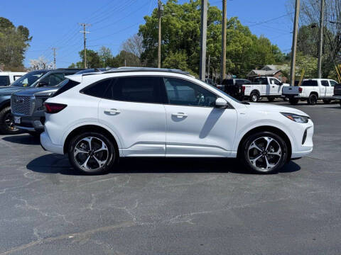 2023 Ford Escape ST-Line Select