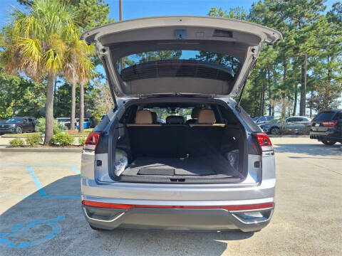 2026 Volkswagen Atlas Cross Sport SE