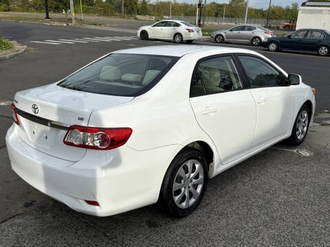 2012 Toyota Corolla LE