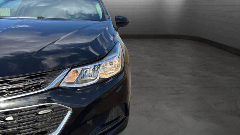 2017 Chevrolet Cruze LS Auto