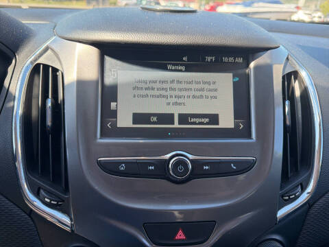2017 Chevrolet Cruze LT Auto