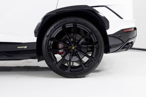 2024 Lamborghini Urus S