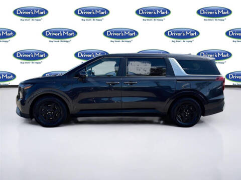 2025 Kia Carnival LXS