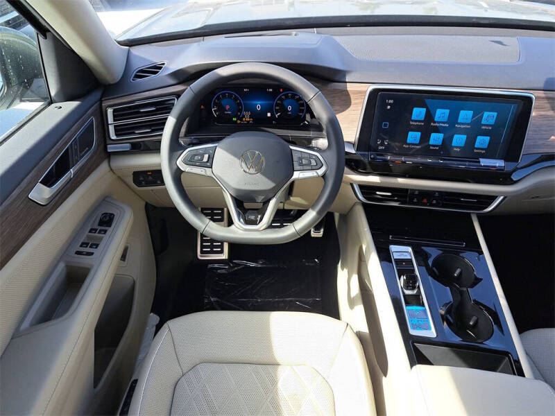 2026 Volkswagen Atlas SEL Premium R-Line 4Motion