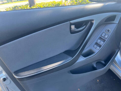 2012 Hyundai Elantra Limited