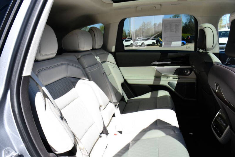 2024 Lincoln Nautilus Black Label