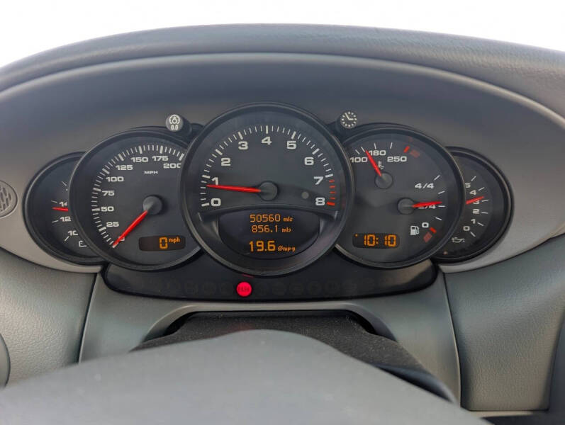 2002 Porsche 911 Carrera