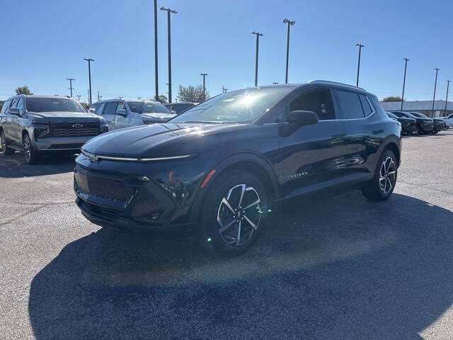 2026 Chevrolet Equinox EV LT 2