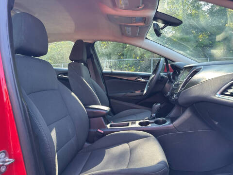 2017 Chevrolet Cruze LT Auto