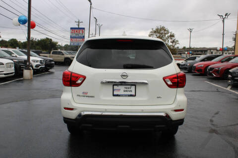 2020 Nissan Pathfinder SL