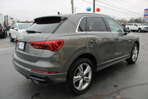 2022 Audi Q3 quattro S line Premium 45 TFSI