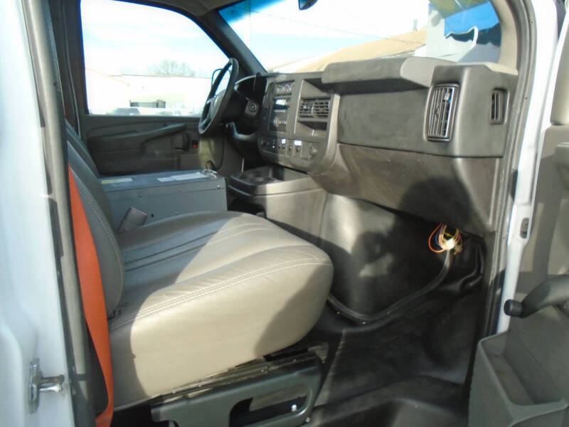2013 Chevrolet Express 2500