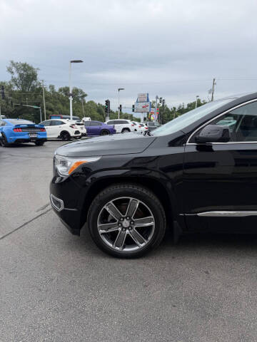 2017 GMC Acadia Denali