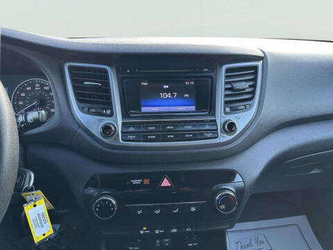 2017 Hyundai Tucson SE