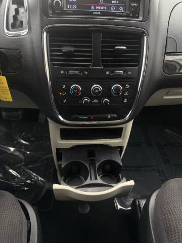 2018 Dodge Grand Caravan SE