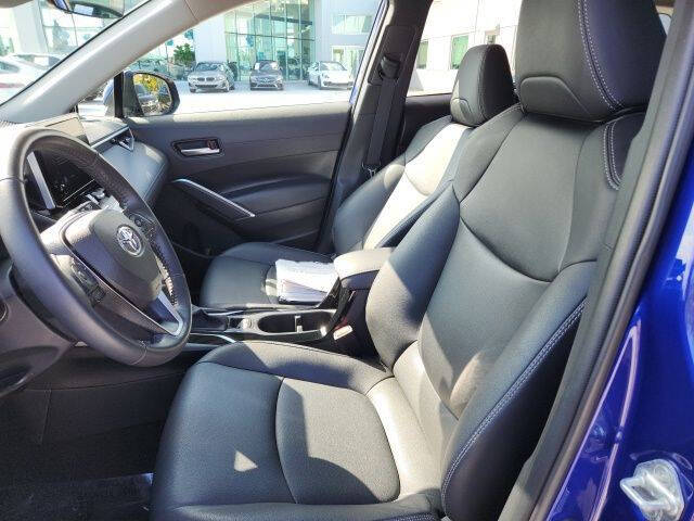 2023 Toyota Corolla Cross XLE