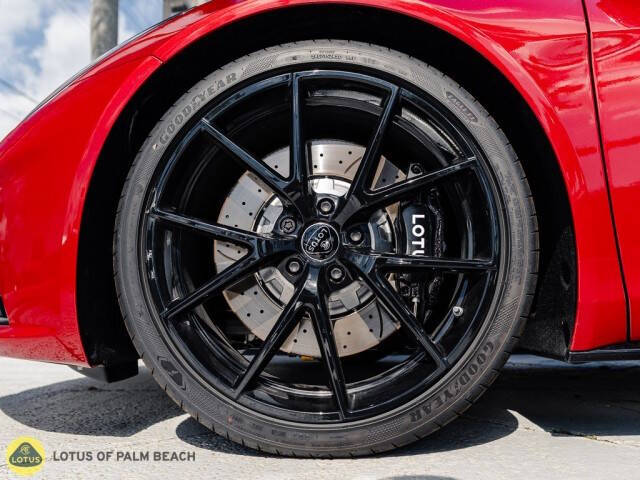 2025 Lotus Emira V6 Base