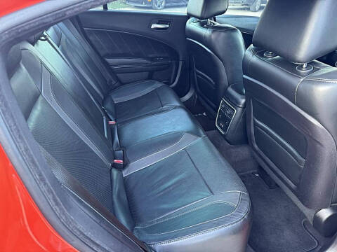 2016 Dodge Charger SXT