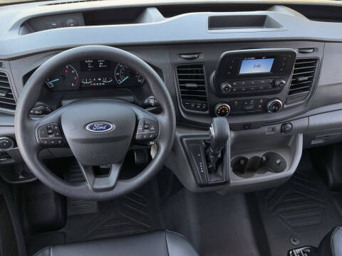 2025 Ford Transit 250
