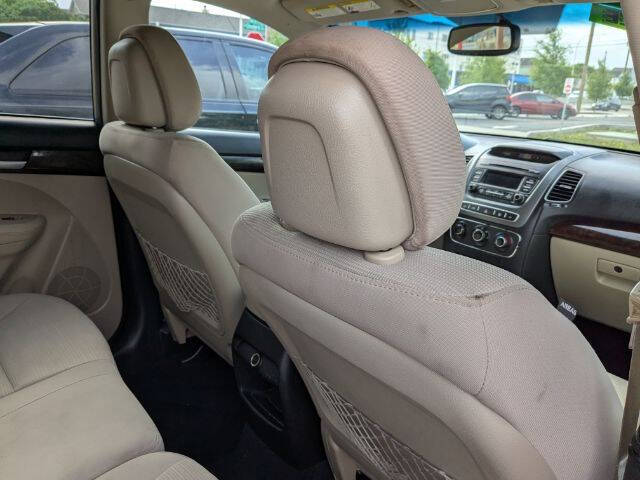 2014 Kia Sorento LX