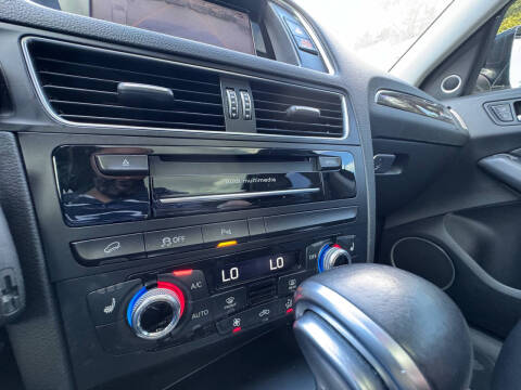 2015 Audi Q5 2.0T quattro Premium Plus