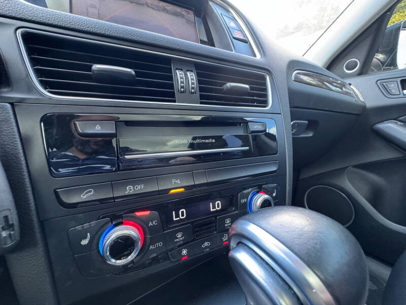 2015 Audi Q5 2.0T quattro Premium Plus