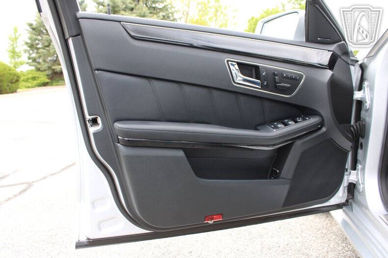 2010 Mercedes-Benz E-Class