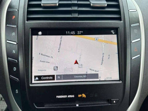 2019 Lincoln MKC Select