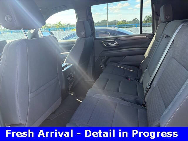 2024 Chevrolet Suburban LS