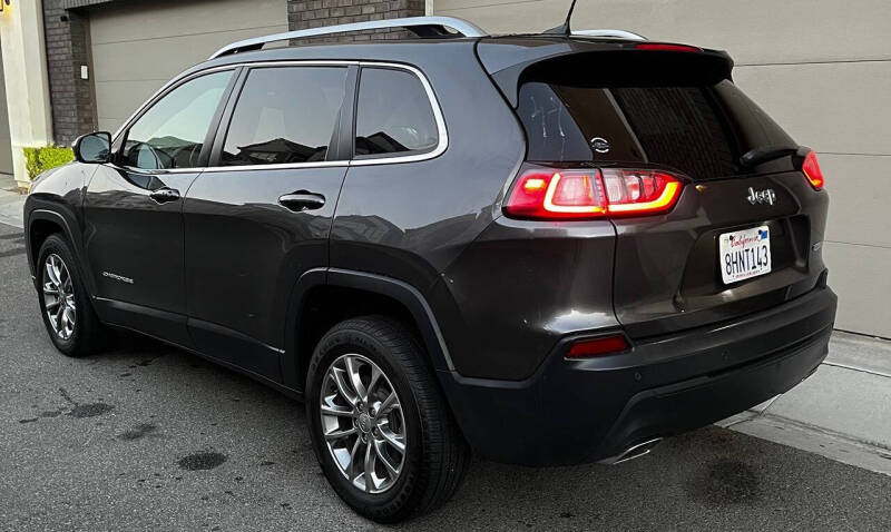2019 Jeep Cherokee Latitude Plus