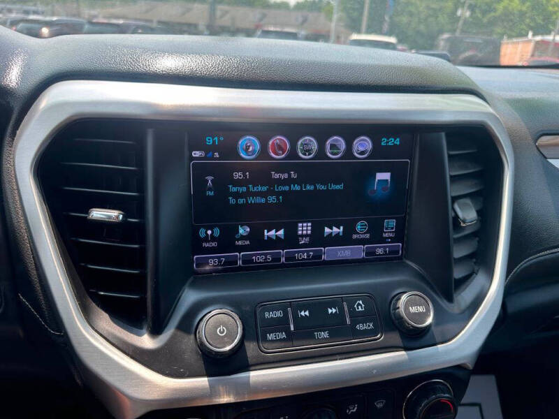 2017 GMC Acadia SLE-2