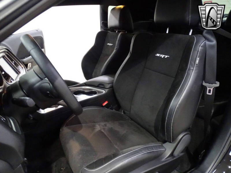 2015 Dodge Challenger SRT Hellcat