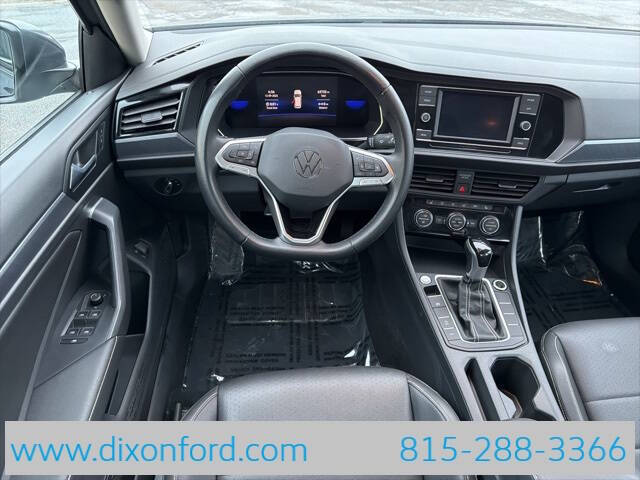 2024 Volkswagen Jetta SE